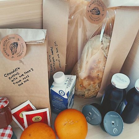 La Cera Farm Camping B&B 圣特雷莎加卢拉 外观 照片