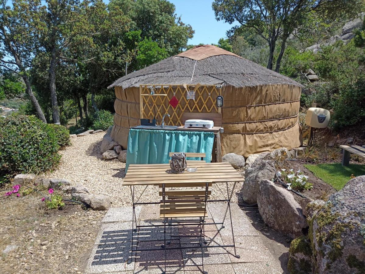 La Cera Farm Camping B&B 圣特雷莎加卢拉 外观 照片
