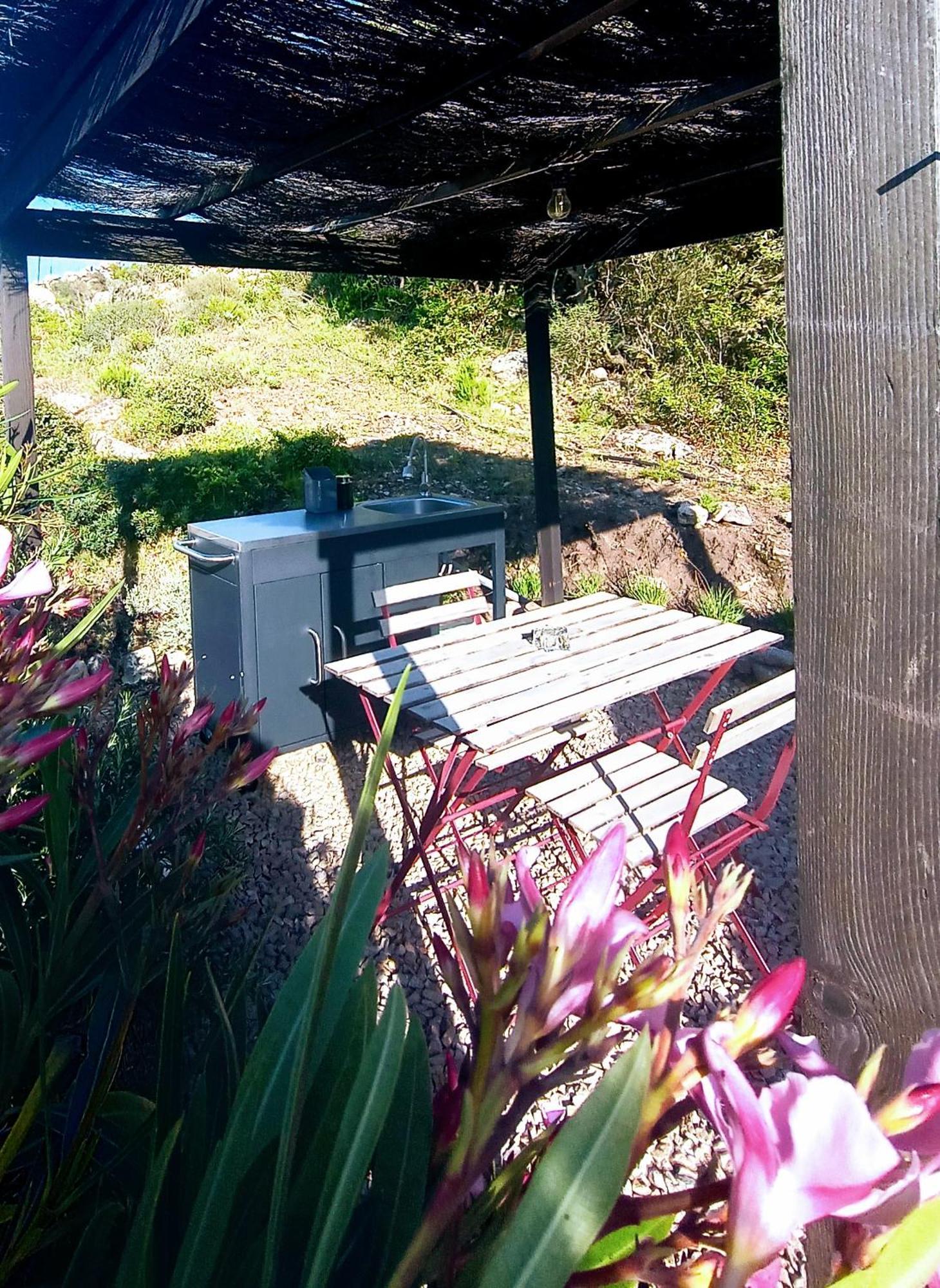 La Cera Farm Camping B&B 圣特雷莎加卢拉 外观 照片