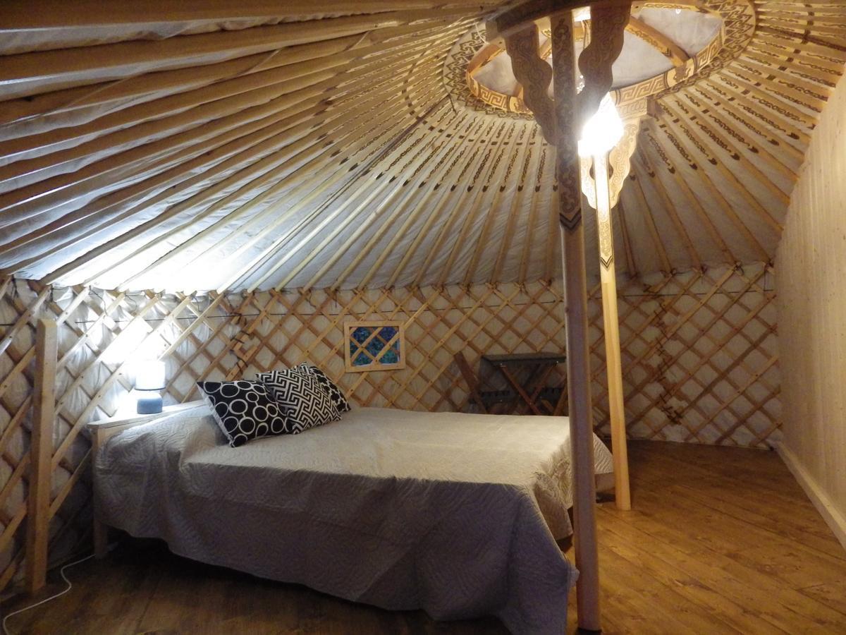 La Cera Farm Camping B&B 圣特雷莎加卢拉 外观 照片